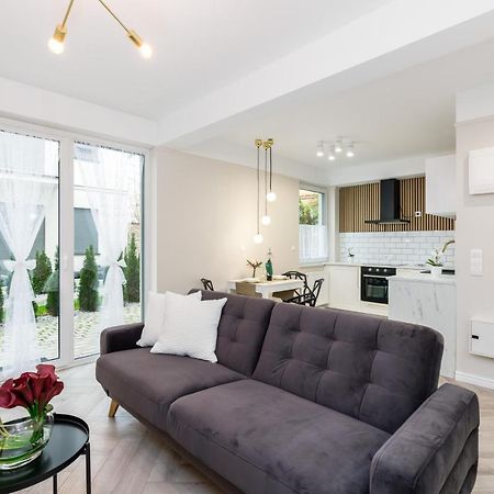 Modern Studio Apartments Poznan City Center By Noclegi Renters Extérieur photo