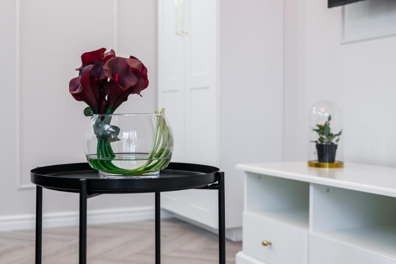Modern Studio Apartments Poznan City Center By Noclegi Renters Extérieur photo