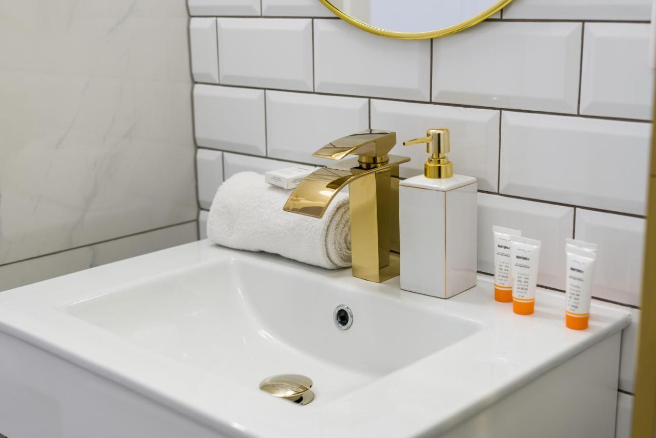 Modern Studio Apartments Poznan City Center By Noclegi Renters Extérieur photo