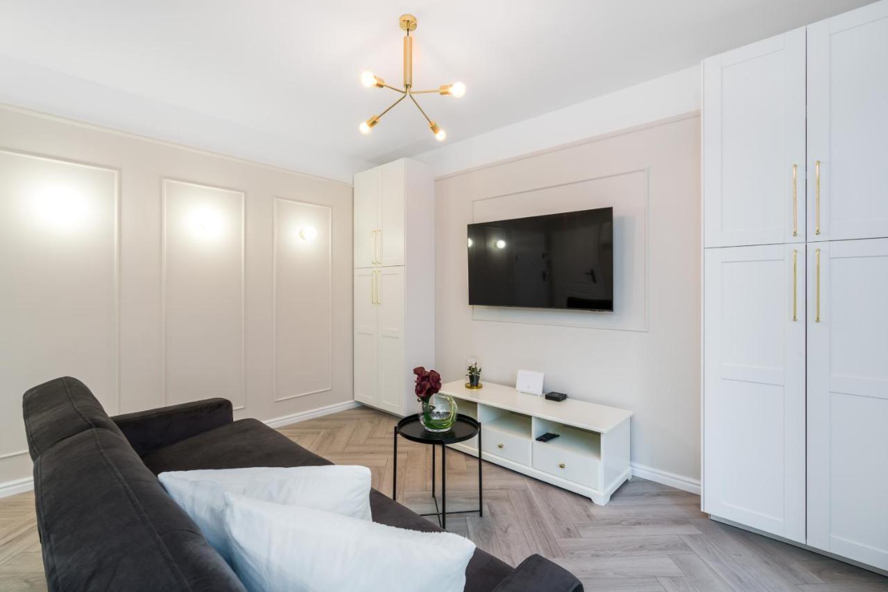 Modern Studio Apartments Poznan City Center By Noclegi Renters Extérieur photo